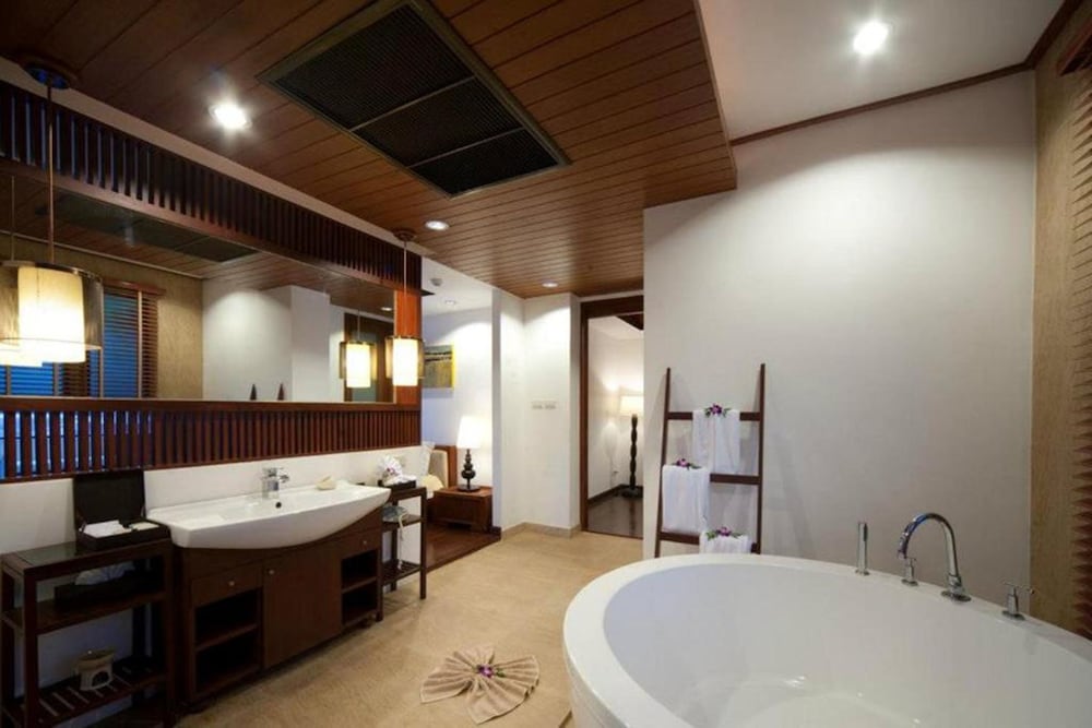 The Sarann Koh Samui, Suites & Villas — Hotel rooms in Bo Phut, Surat Thani