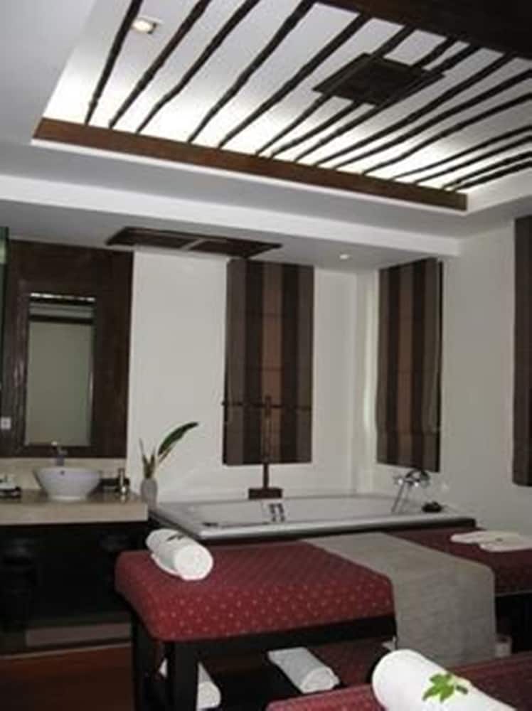 The Sarann Koh Samui, Suites & Villas — Hotel rooms in Bo Phut, Surat Thani
