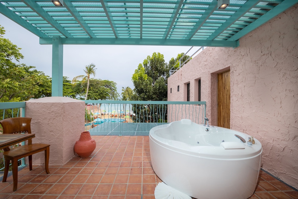 Baan Samui Resort — Hotel rooms in Bo Phut, Surat Thani