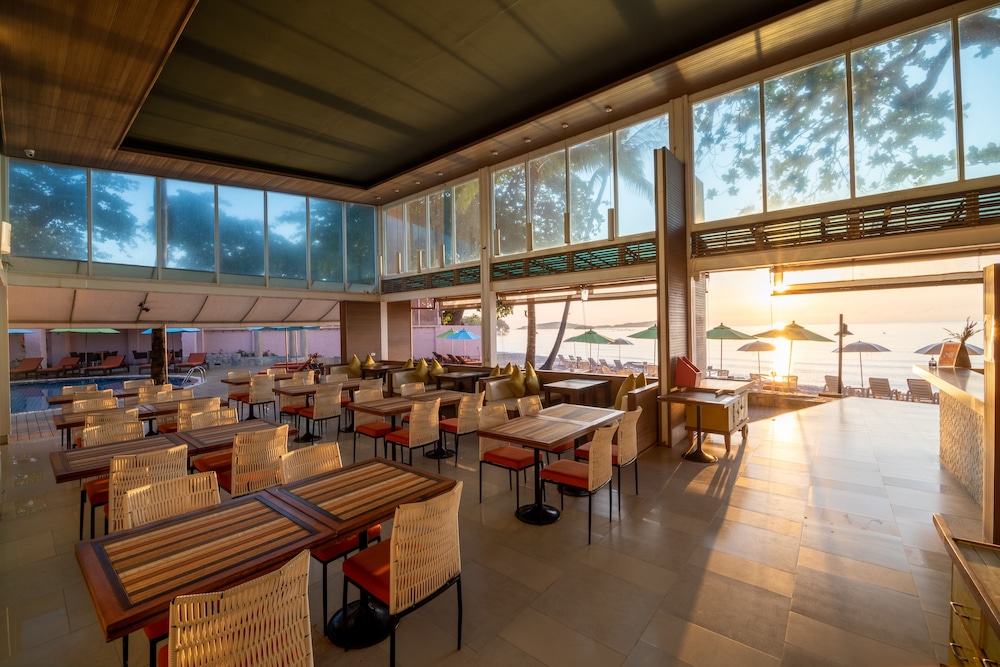 Baan Samui Resort — Restaurant & bars in Bo Phut, Surat Thani