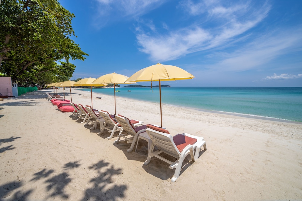 Baan Samui Resort — Beach in Bo Phut, Surat Thani