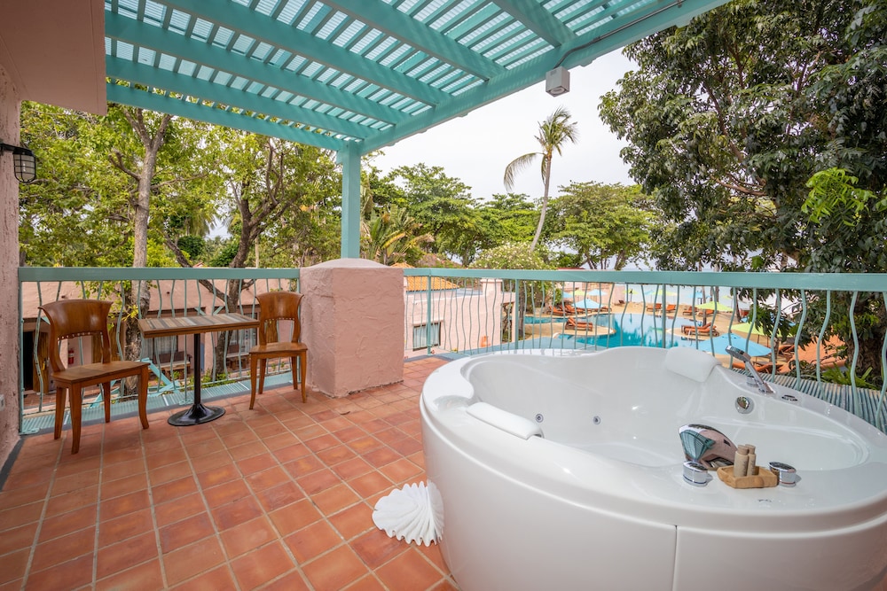 Baan Samui Resort — Spa in Bo Phut, Surat Thani