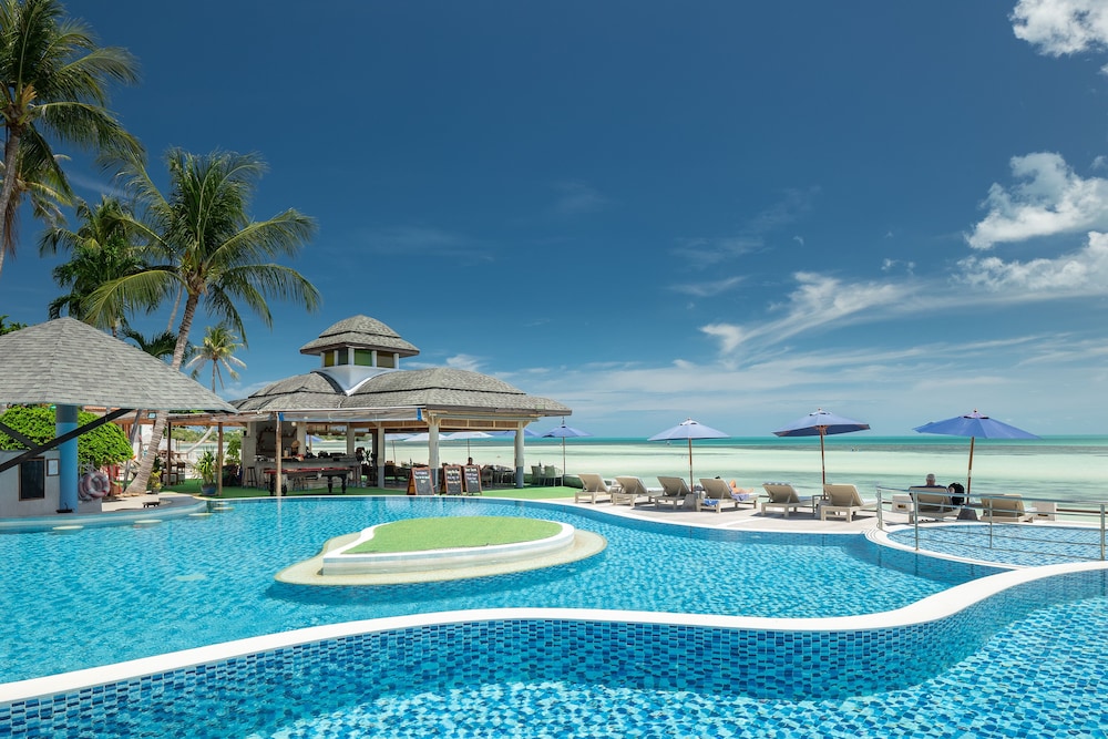 Chaba Cabana Beach Resort — Swimming pool in Bo Phut, Surat Thani