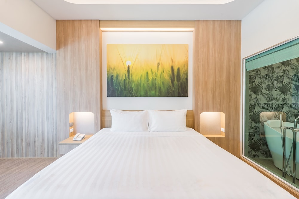 Chaba Cabana Beach Resort — Hotel rooms in Bo Phut, Surat Thani