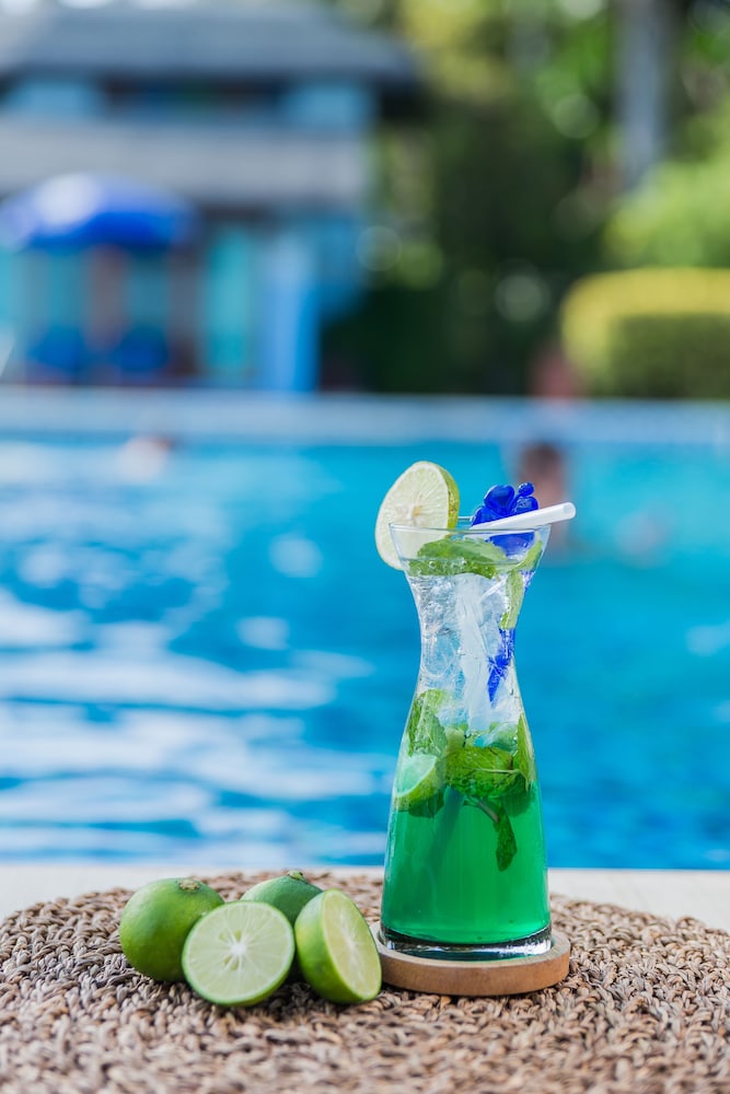 Chaba Cabana Beach Resort — Restaurant & bars in Bo Phut, Surat Thani