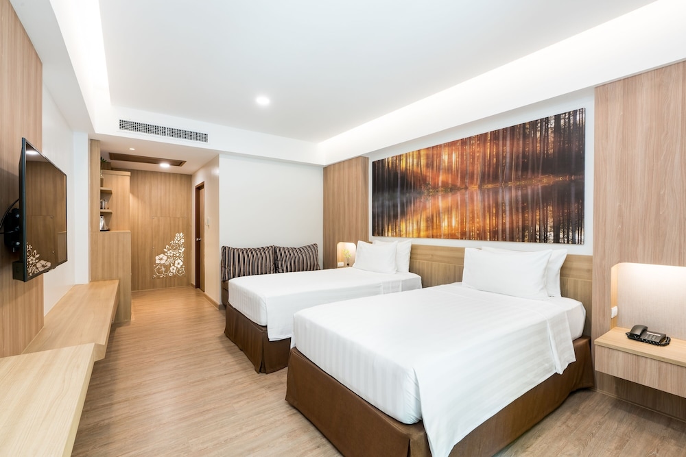 Chaba Cabana Beach Resort — Hotel rooms in Bo Phut, Surat Thani