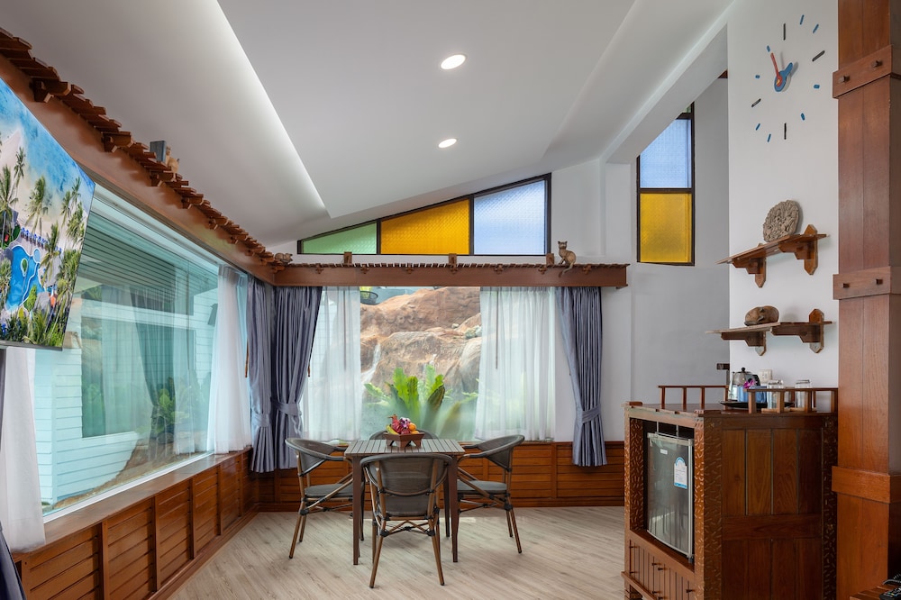 Chaba Cabana Beach Resort — Hotel rooms in Bo Phut, Surat Thani