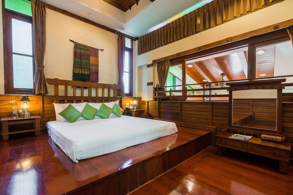 Chaba Cabana Beach Resort — Hotel rooms in Bo Phut, Surat Thani