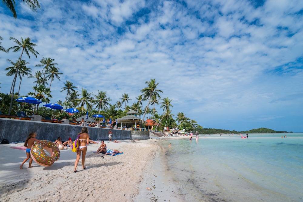 Chaba Cabana Beach Resort — Beach in Bo Phut, Surat Thani