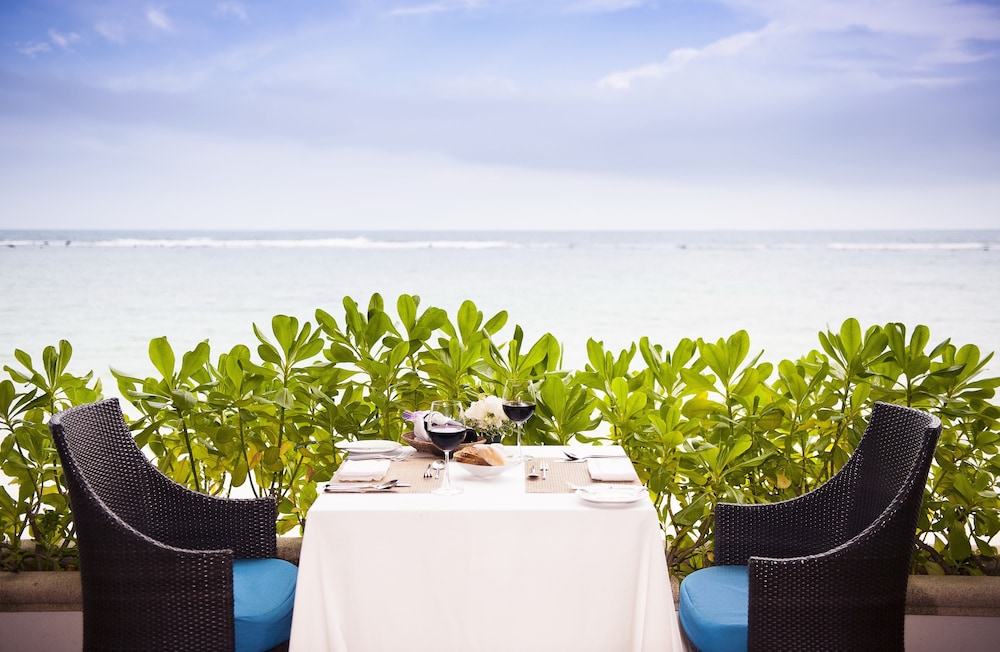 Chaweng Regent Beach Resort — Restaurant & bars in Bo Phut, Surat Thani