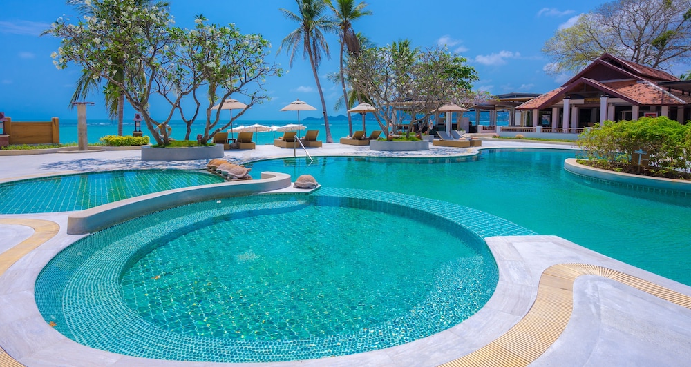 Chaweng Regent Beach Resort — Swimming pool in Bo Phut, Surat Thani