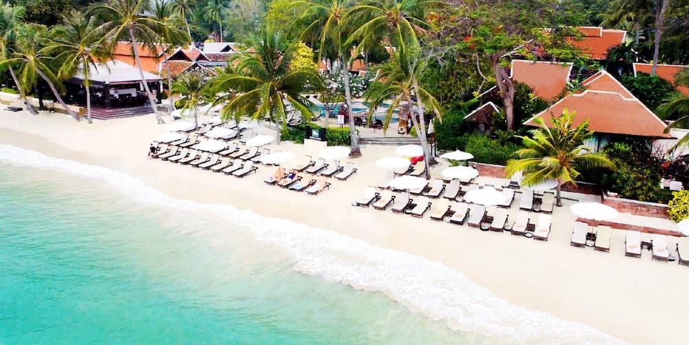 Chaweng Regent Beach Resort — Beach in Bo Phut, Surat Thani