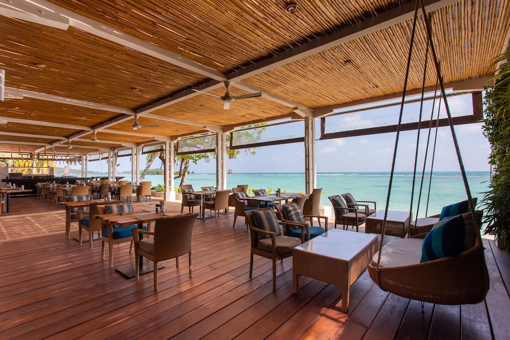 Chaweng Regent Beach Resort — Restaurant & bars in Bo Phut, Surat Thani