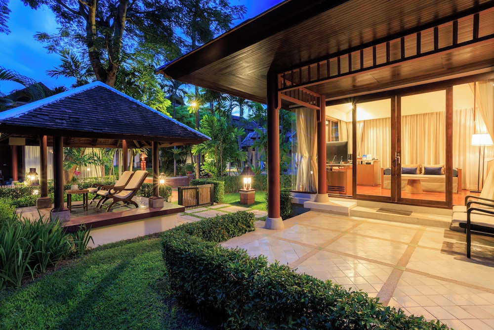 Chaweng Regent Beach Resort — Swimming pool in Bo Phut, Surat Thani