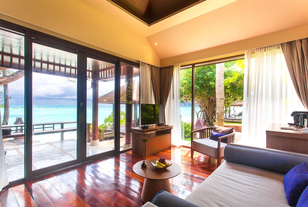 Chaweng Regent Beach Resort — Hotel rooms in Bo Phut, Surat Thani