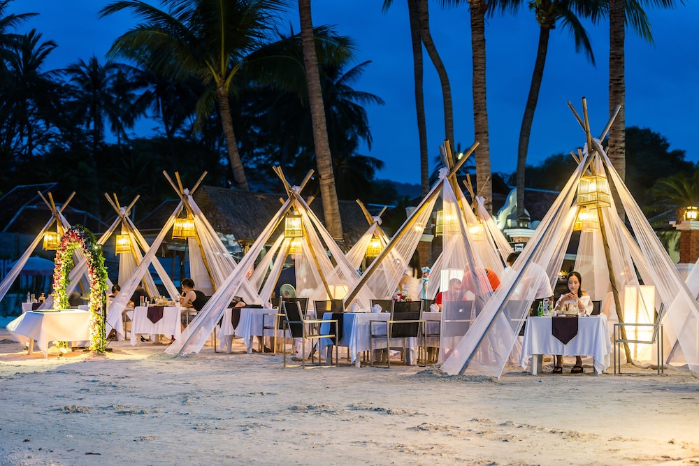 Dara Samui Beach Resort - Adults Only — Restaurant & bars in Bo Phut, Surat Thani