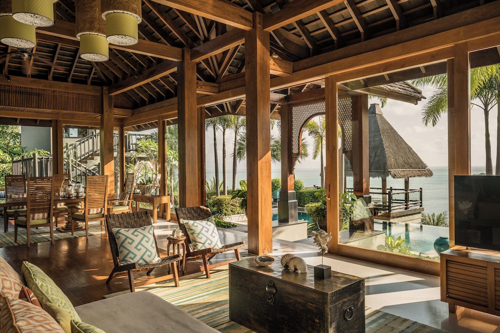 Four Seasons Resort Koh Samui — Hotel building in Mae Nam, Surat Thani
