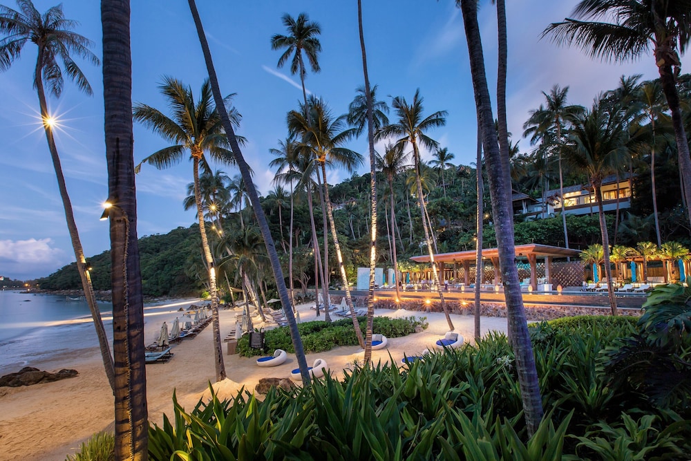 Four Seasons Resort Koh Samui — Beach in Mae Nam, Surat Thani