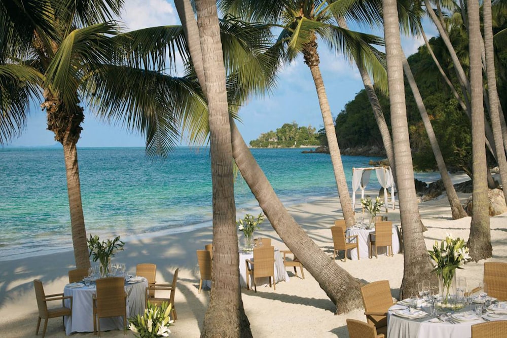 Four Seasons Resort Koh Samui — Beach in Mae Nam, Surat Thani