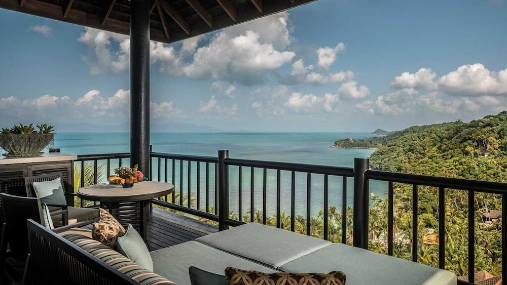 Four Seasons Resort Koh Samui — Hotel rooms in Mae Nam, Surat Thani