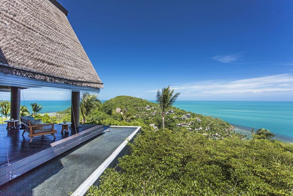 Four Seasons Resort Koh Samui — Hotel building in Mae Nam, Surat Thani