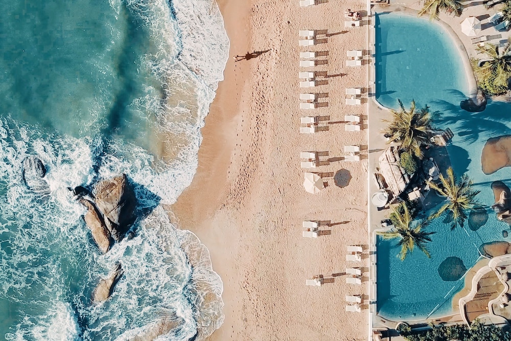 Sheraton Samui Resort — Beach in Bo Phut, Surat Thani