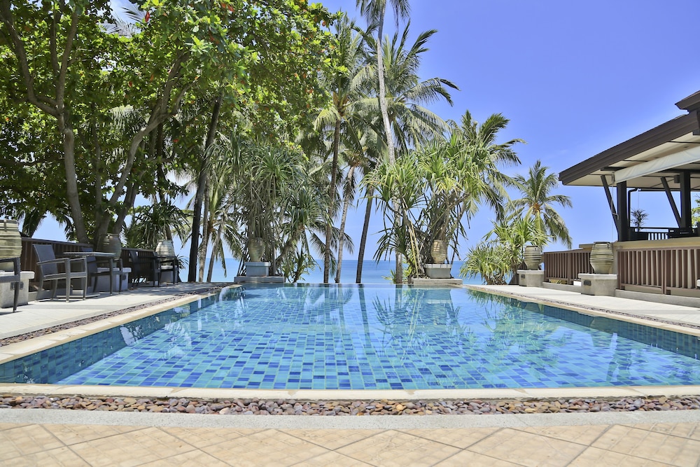 Impiana Resort Chaweng Noi — Swimming pool in Bo Phut, Surat Thani