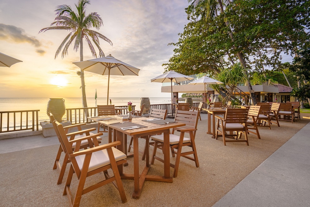 Impiana Resort Chaweng Noi — Restaurant & bars in Bo Phut, Surat Thani