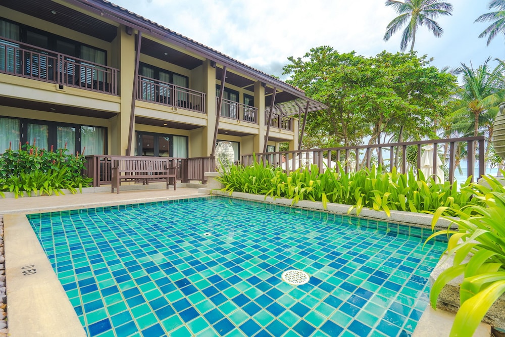 Impiana Resort Chaweng Noi — Swimming pool in Bo Phut, Surat Thani