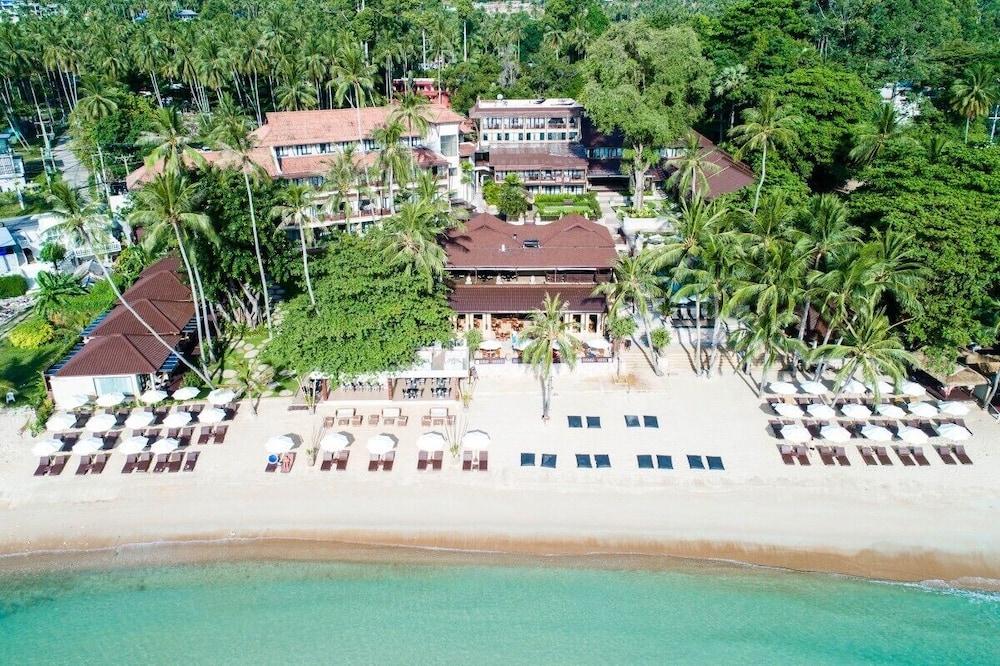 Impiana Resort Chaweng Noi — Beach in Bo Phut, Surat Thani