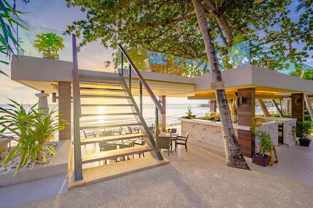 Impiana Resort Chaweng Noi — Restaurant & bars in Bo Phut, Surat Thani