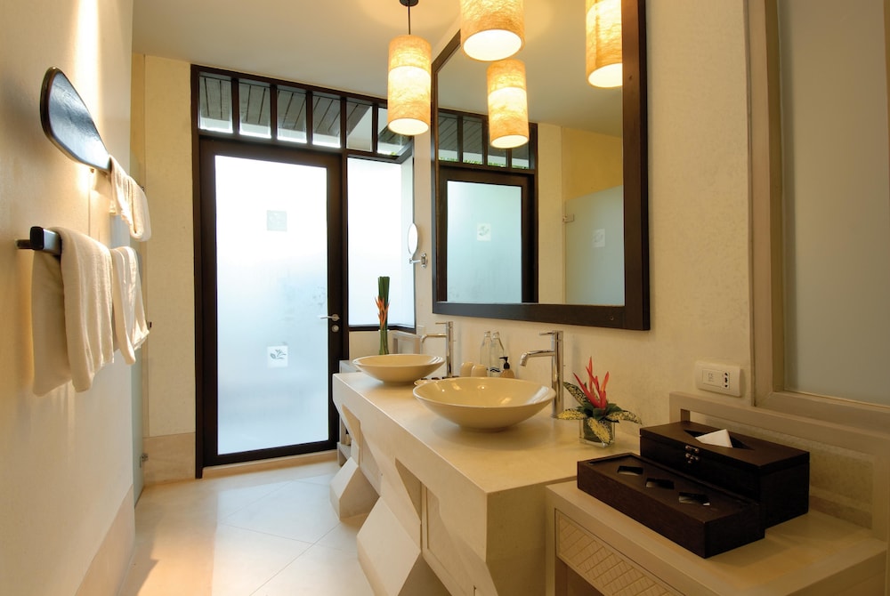 Melati Beach Resort & Spa — Hotel rooms in Bo Phut, Surat Thani