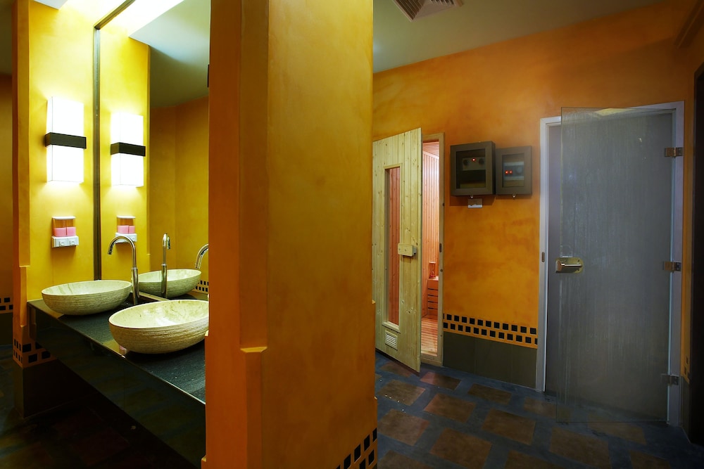 Nora Buri Resort & Spa — Hotel rooms in Bo Phut, Surat Thani