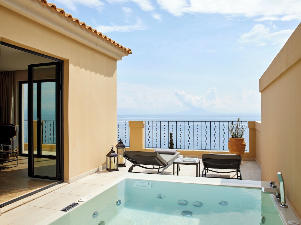 Nido, Mar-Bella Collection — Hotel rooms in Agios Ioannis Peristeron, Ionian Islands