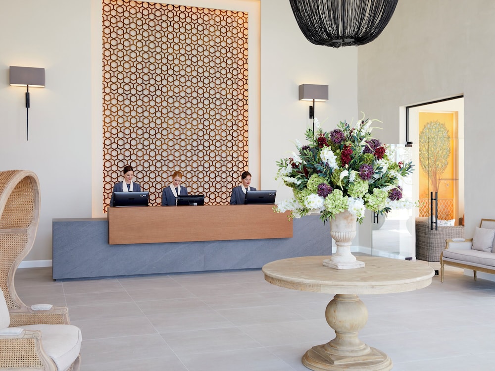 Nido, Mar-Bella Collection — Hotel building in Agios Ioannis Peristeron, Ionian Islands