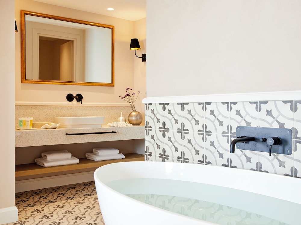 Nido, Mar-Bella Collection — Hotel rooms in Agios Ioannis Peristeron, Ionian Islands