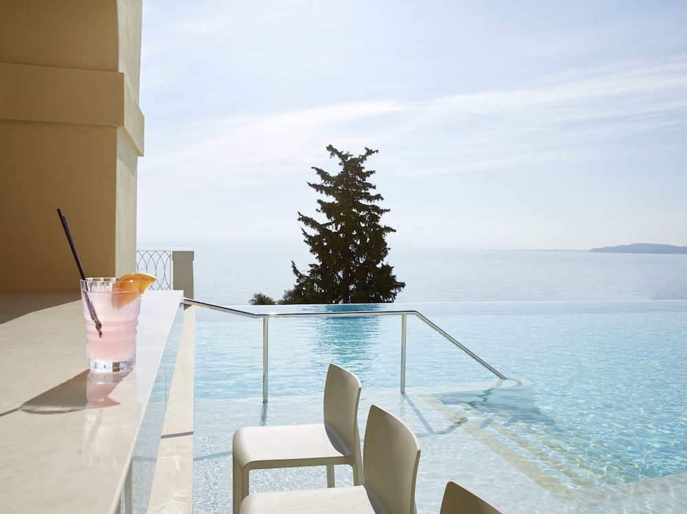 Nido, Mar-Bella Collection — Swimming pool in Agios Ioannis Peristeron, Ionian Islands
