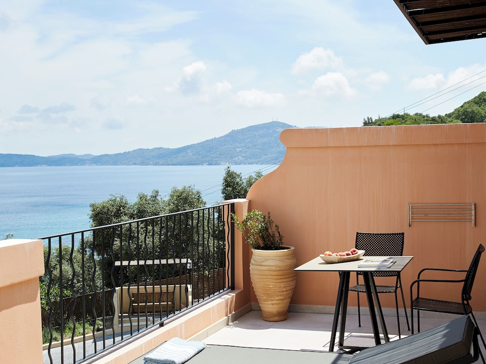 Nido, Mar-Bella Collection — Hotel building in Agios Ioannis Peristeron, Ionian Islands