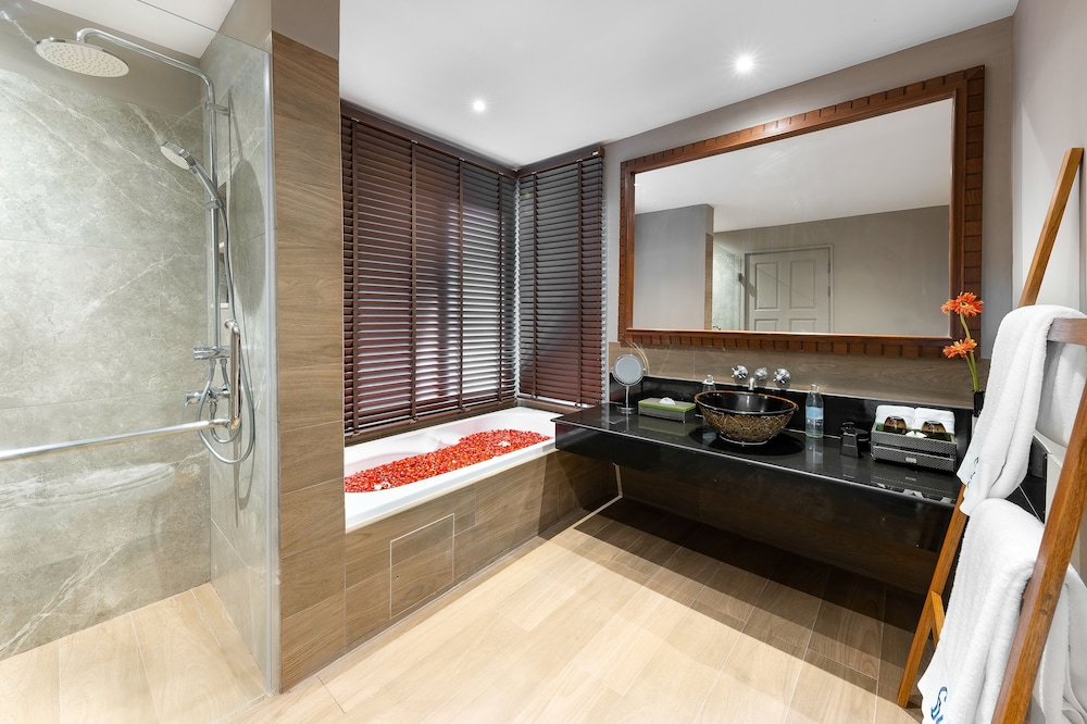 Fair House Villas & Spa — Hotel rooms in Mae Nam, Surat Thani
