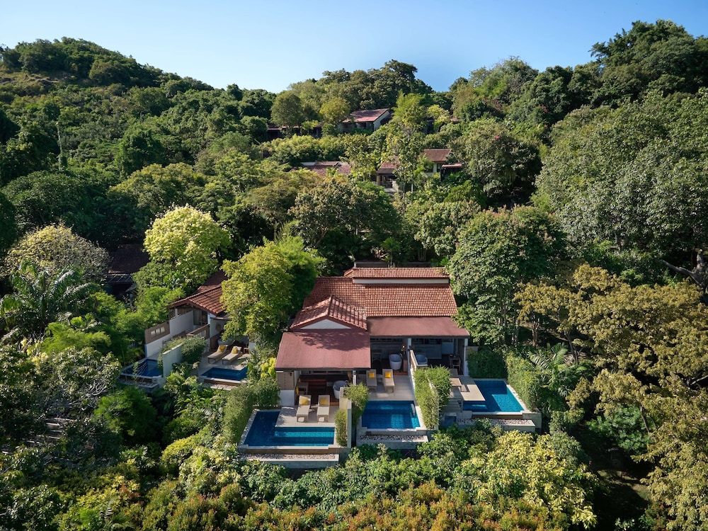 Garrya Tongsai Bay Samui — Hotel building in Bo Phut, Surat Thani