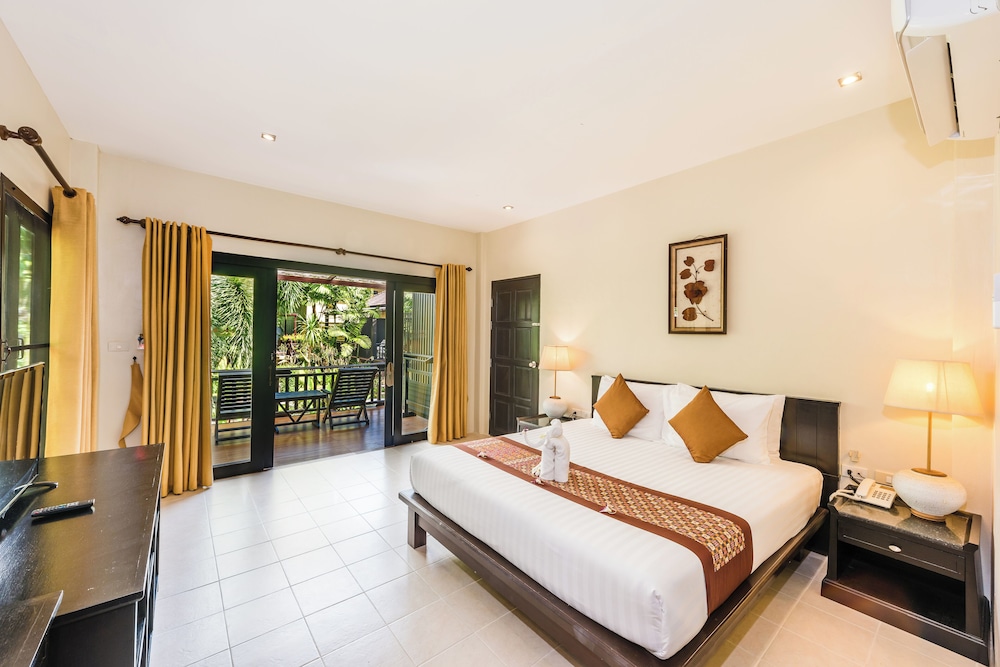 Princess Kamala Beachfront Hotel — Hotel rooms in Kamala, Phuket Province