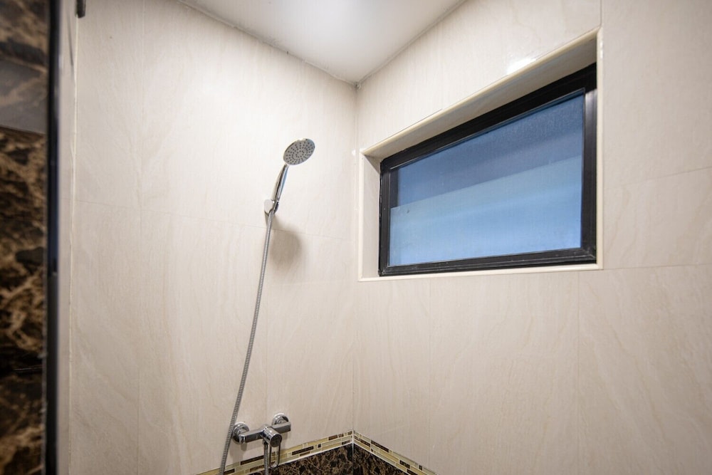 Princess Kamala Beachfront Hotel — Hotel rooms in Kamala, Phuket Province
