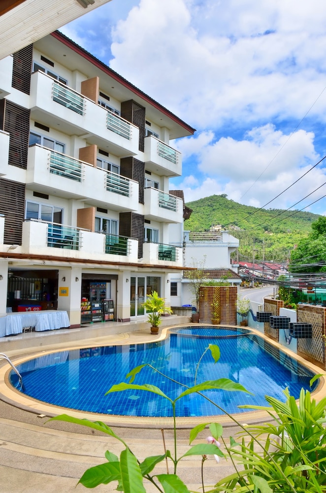 First Residence Hotel — Swimming pool in Bo Phut, Surat Thani