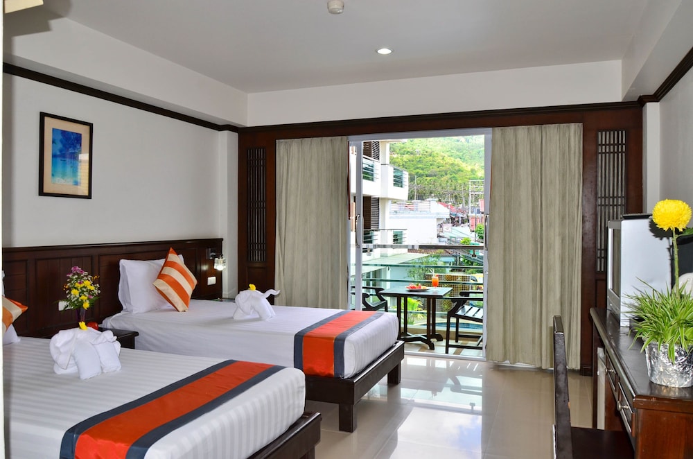 First Residence Hotel — Hotel rooms in Bo Phut, Surat Thani