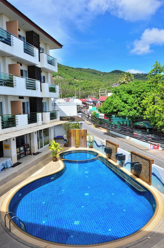 First Residence Hotel — Swimming pool in Bo Phut, Surat Thani