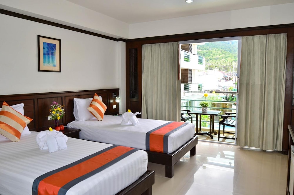 First Residence Hotel — Hotel rooms in Bo Phut, Surat Thani