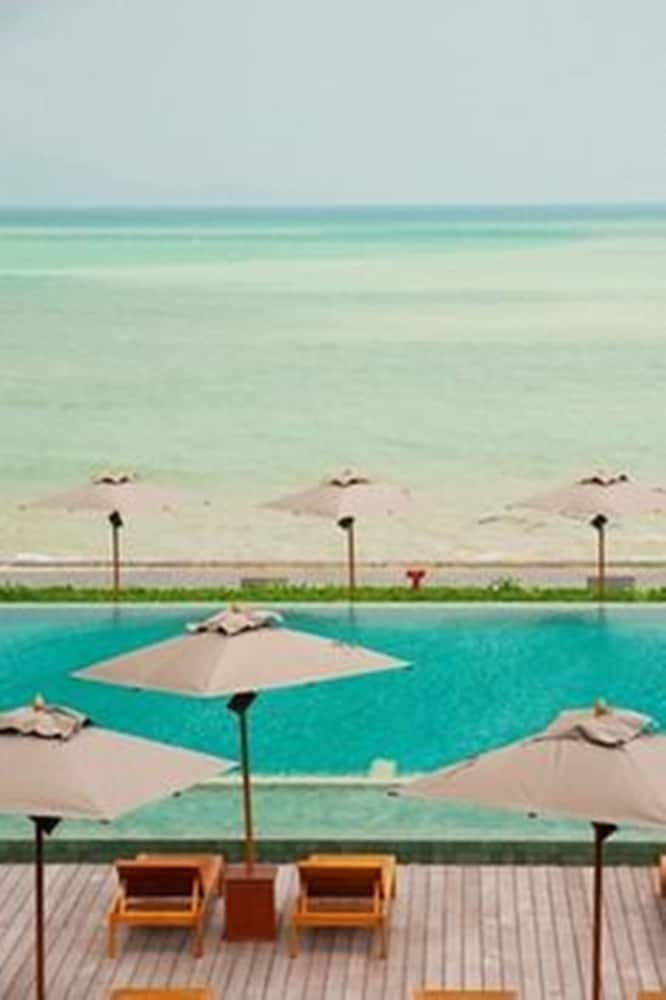 Hansar Samui Resort & Spa — Swimming pool in Bo Phut, Surat Thani