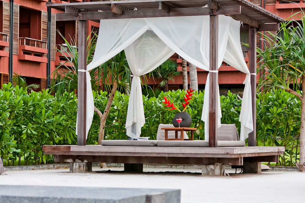 Hansar Samui Resort & Spa — Spa in Bo Phut, Surat Thani