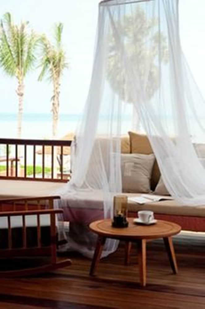 Hansar Samui Resort & Spa — Hotel rooms in Bo Phut, Surat Thani