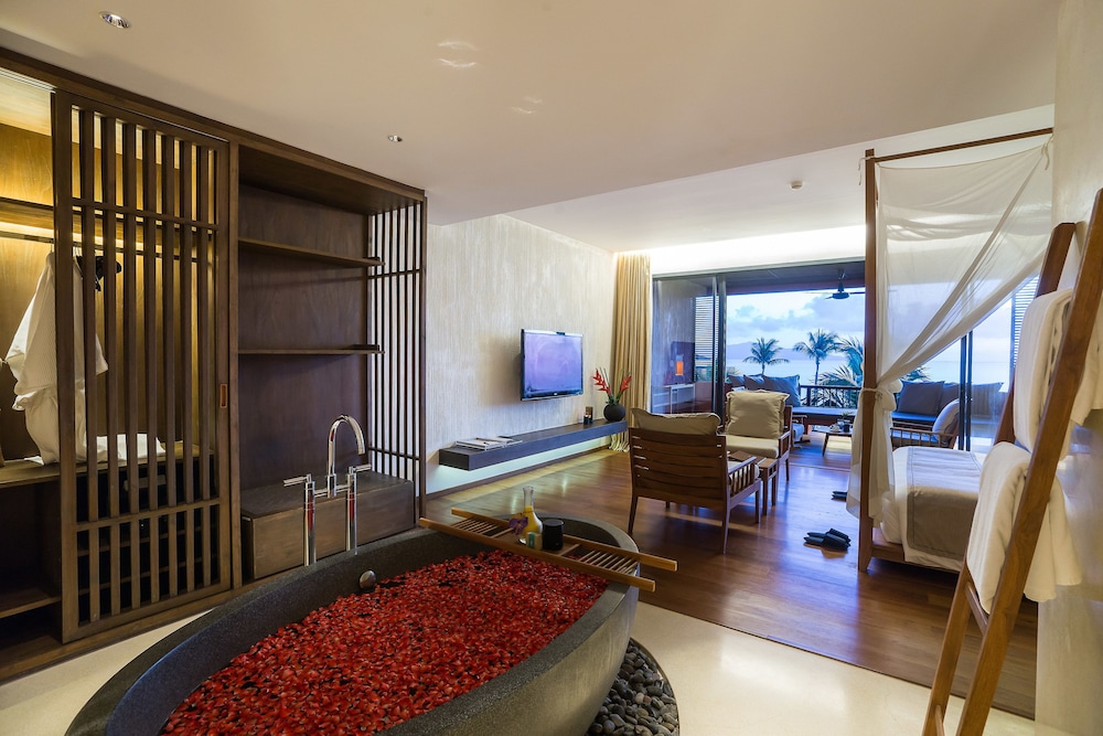 Hansar Samui Resort & Spa — Hotel rooms in Bo Phut, Surat Thani